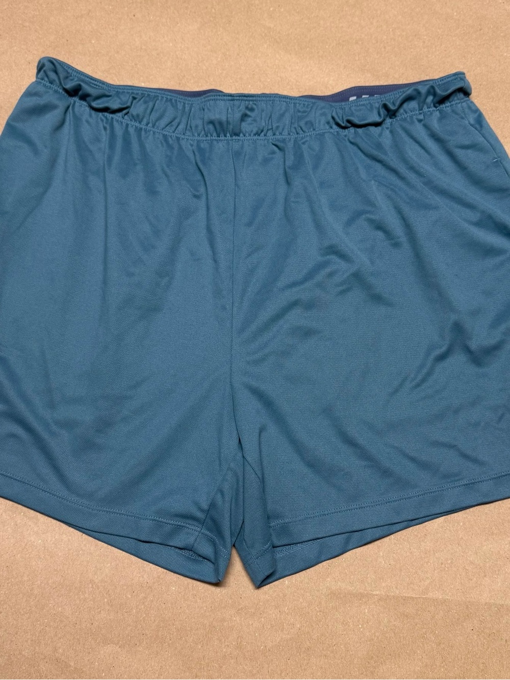 Nike DriFit Basketball Men’s size XL Blue Workout Shorts Rare!